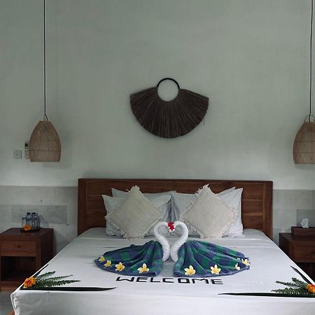 Bingin Family Bungalow อูลูวาตู ภายนอก รูปภาพ