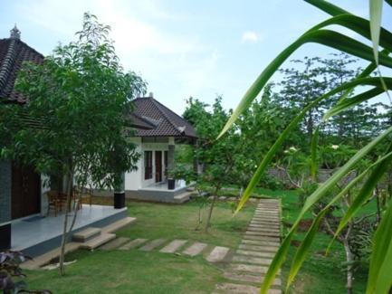 Bingin Family Bungalow อูลูวาตู ภายนอก รูปภาพ