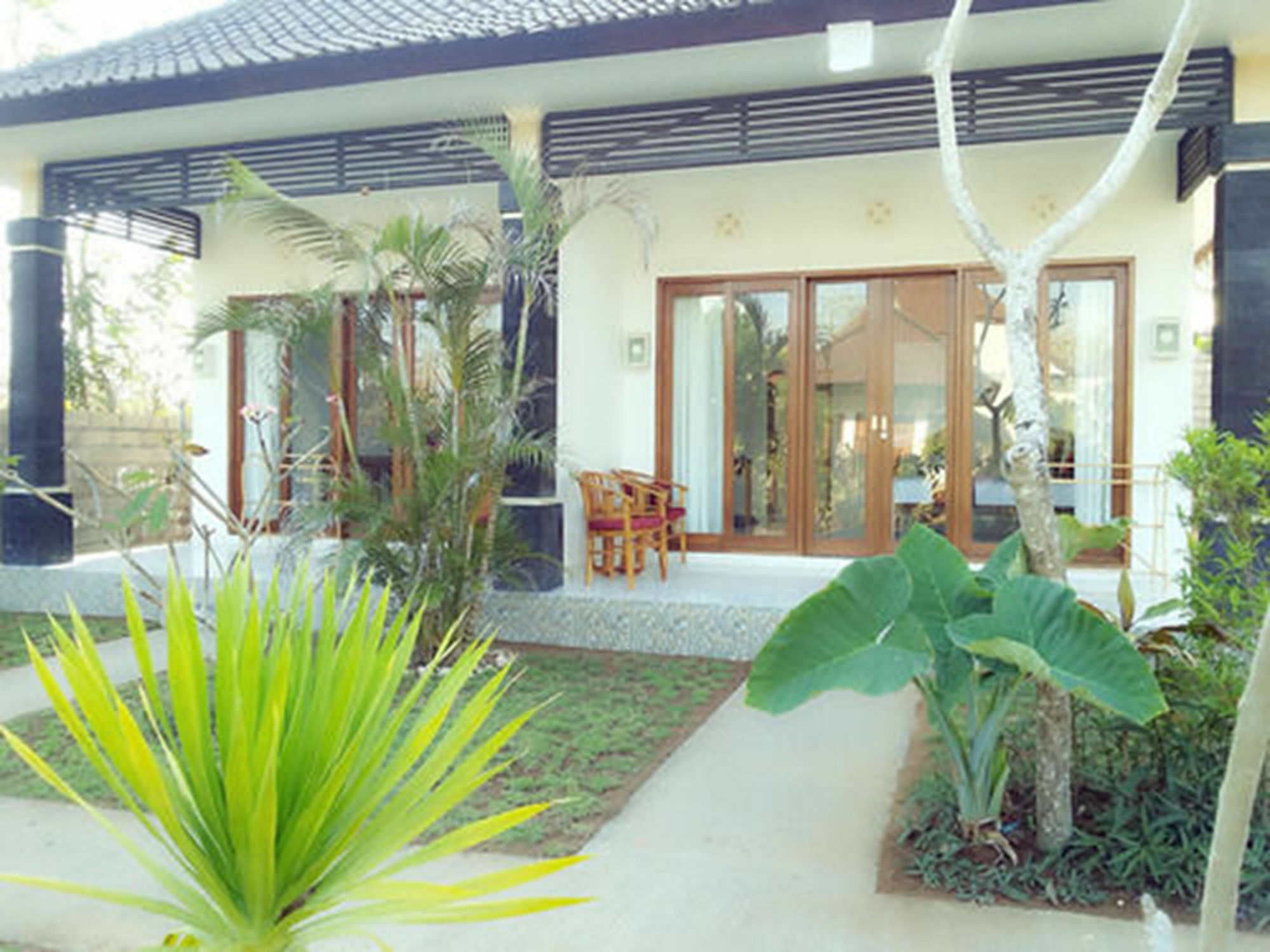 Bingin Family Bungalow อูลูวาตู ภายนอก รูปภาพ